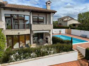 Tar Villa Katarina